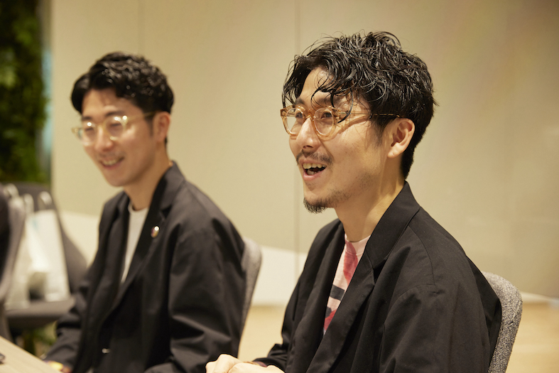 写真左：代表取締役副社長　松田文登さん、写真右：代表取締役社長　松田崇弥さん